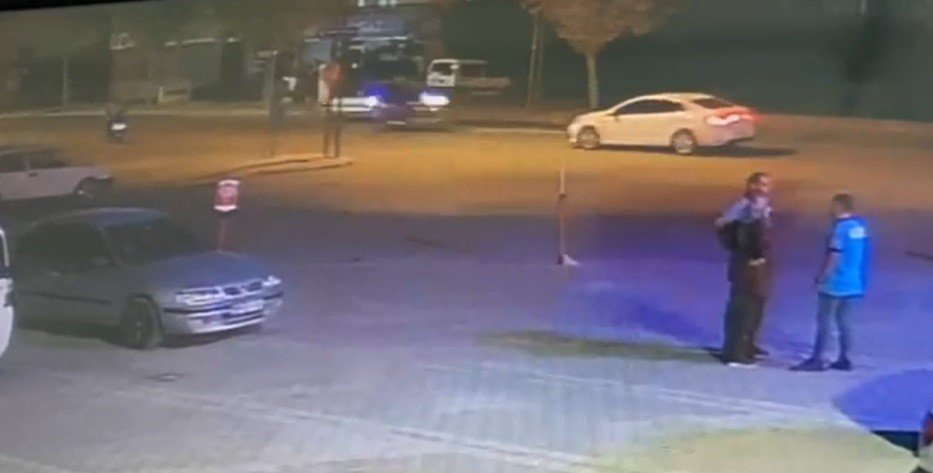 Konya’da motosikletli polislerin kaza yaptı: 2 yaralı