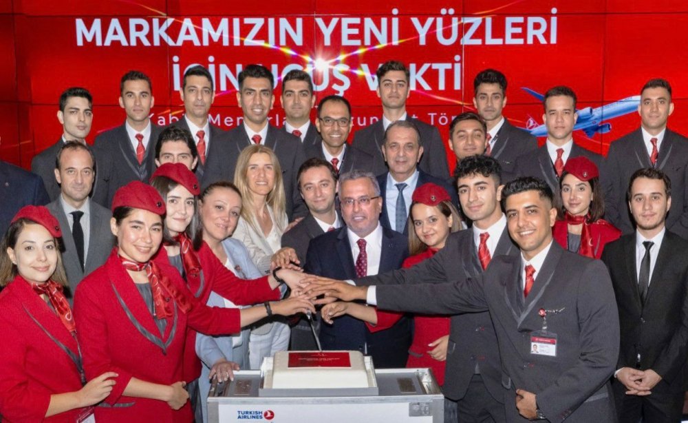 Depremzede 240 kişi THY ile gökyüzü kariyerine başlıyor