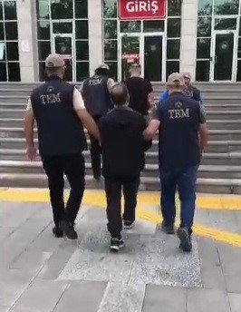 FETÖ operasyonu! Eski emniyet müdürü ve zabıt katibi Yunanistan’a kaçarken yakalandı