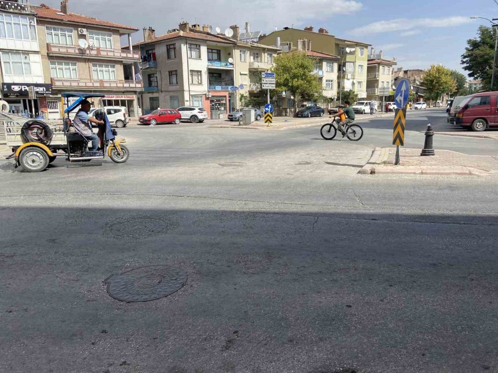Konya'da bisikletli çocuk tehlikesi