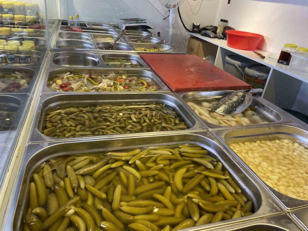 Kış aylarındaki salgına karşı savaşan en doğal antibiyotik "turşu"