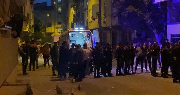 Esenler'de yangın... Yabancı uyruklu 2 yaşındaki çocuk hayatını kaybetti