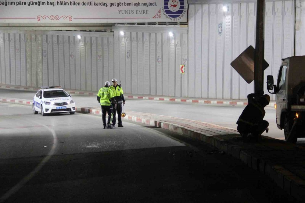 Karaman’da direğe çarpan motosiklet sürücü hayatını kaybetti