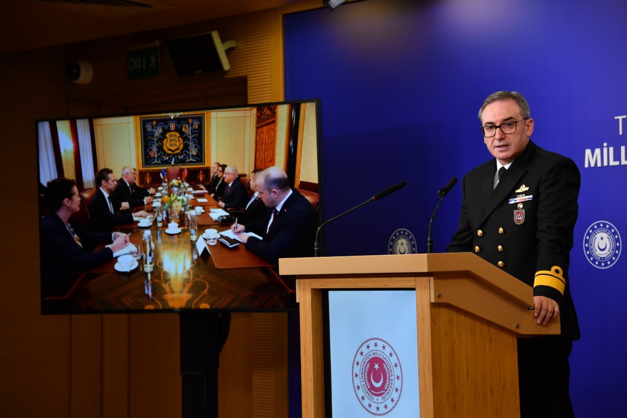 milli-savuma-bakanligi-msb-basin-ve-halkla-iliskiler-musaviri-tugamiral-zeki-akturk.jpg