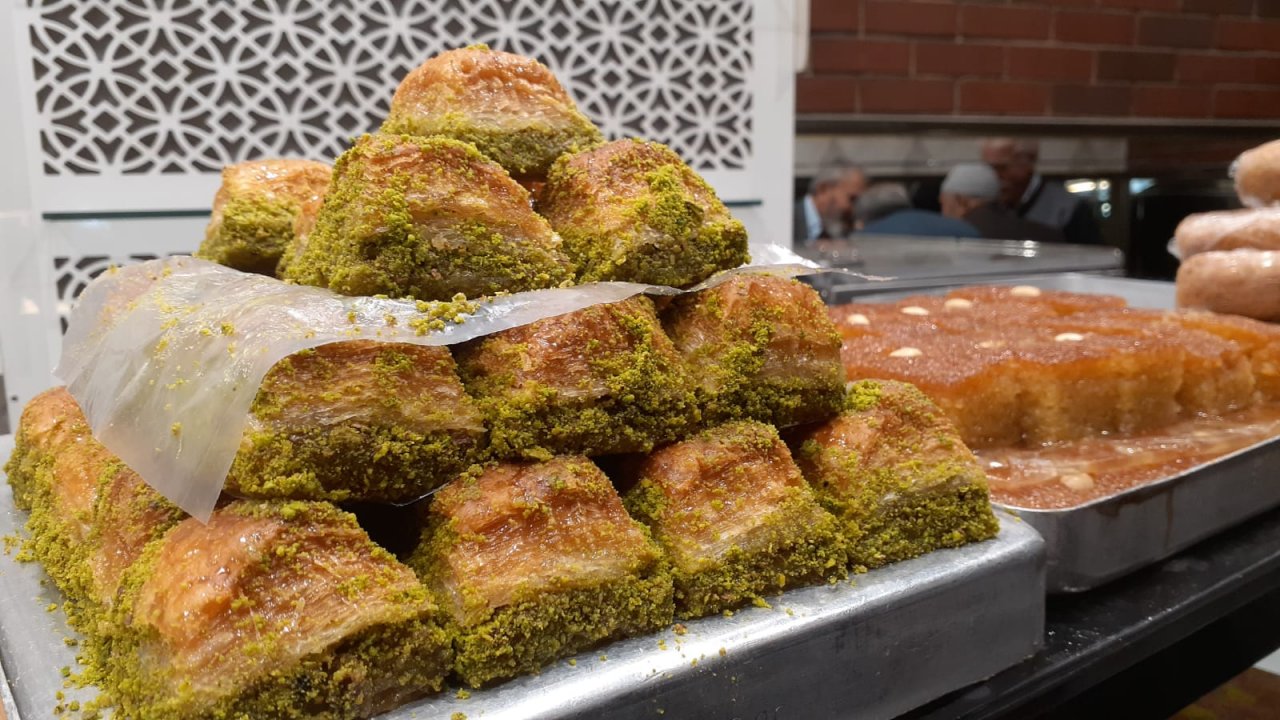 konyada-en-cok-hangi-tatli-tercih-ediliyor-iste-guncel-tatli-fiyatlari-005.jpg