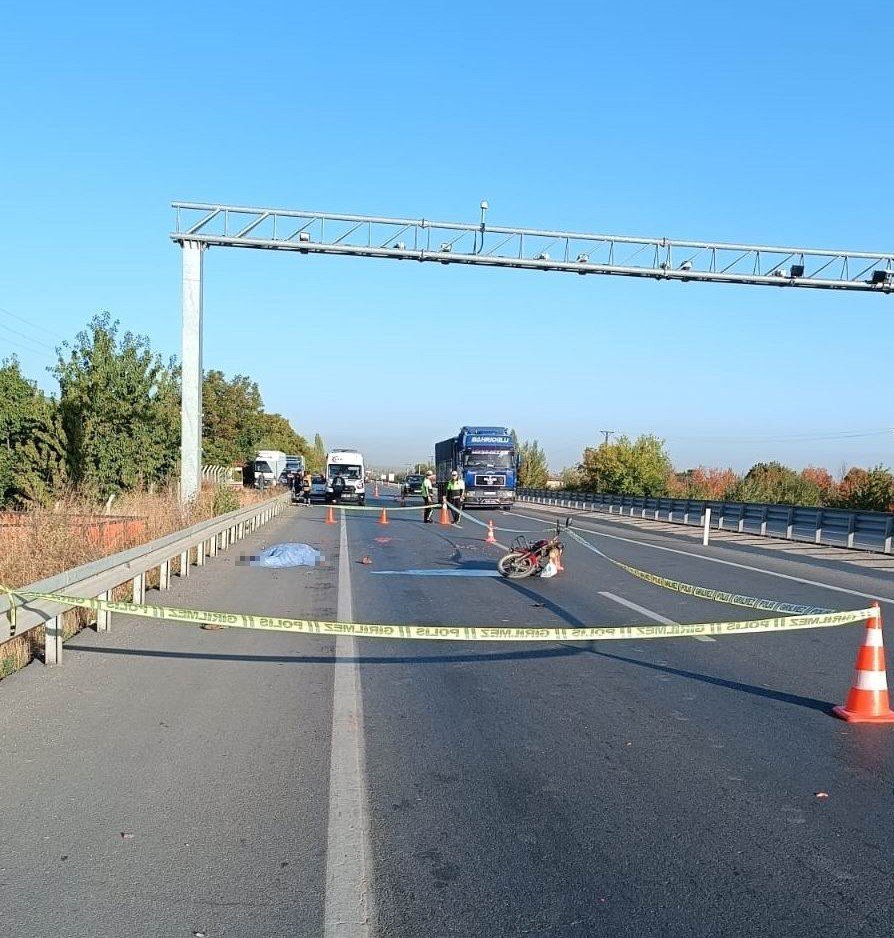 Konya’da çekici ile motosiklet çarpıştı, 1 ölü