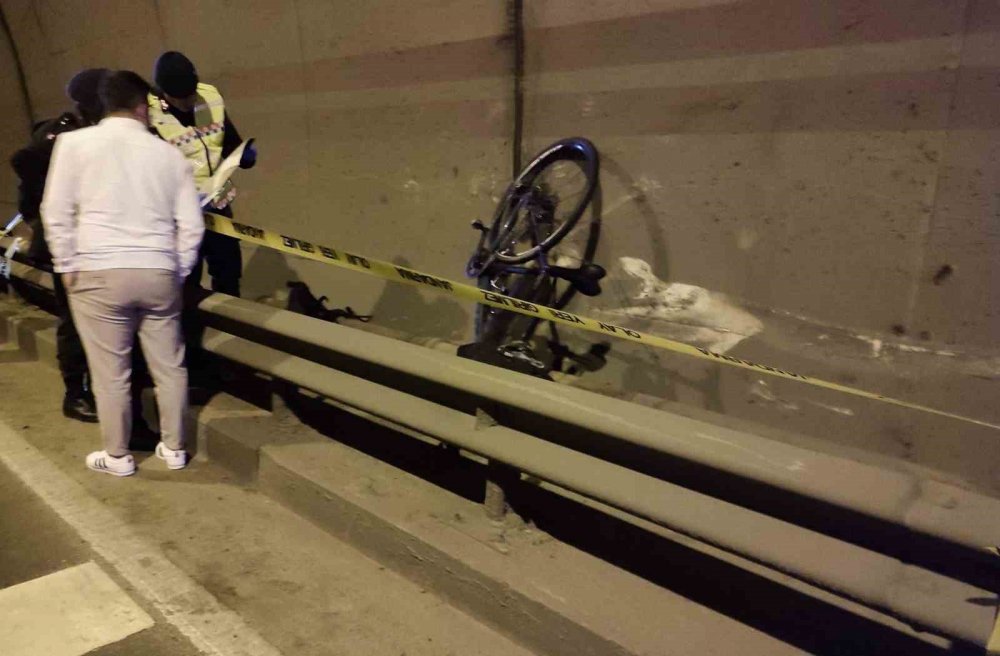 Tünelde yaşanan kazada Norveçli bisikletçi hayatını kaybetti