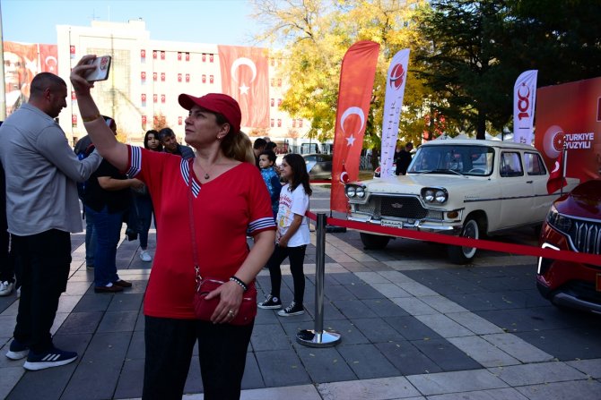 Devrim ve Togg yan yana sergilendi