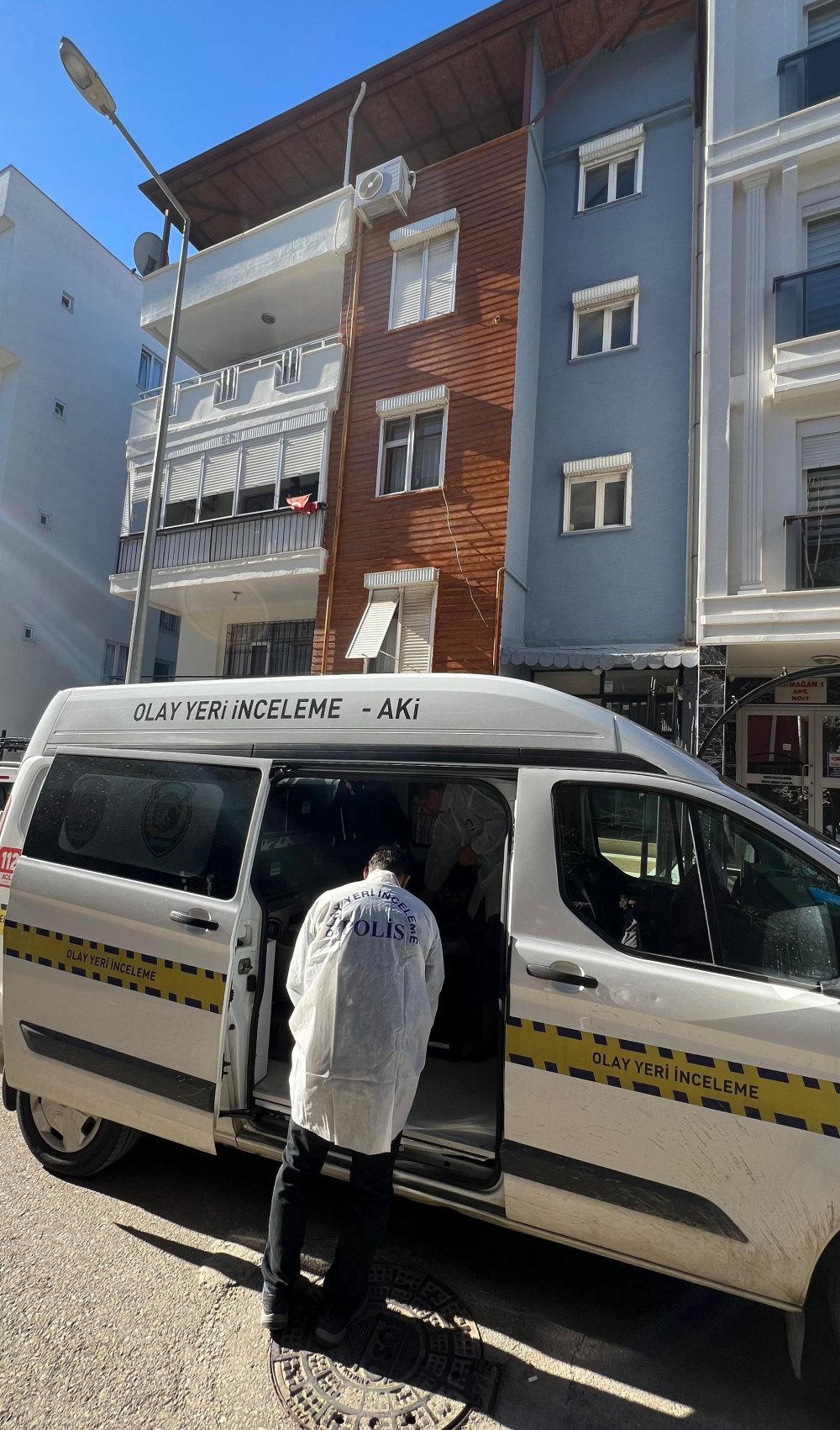Antalya'da 43 yaşındaki uzman jandarma evinde ölü bulundu