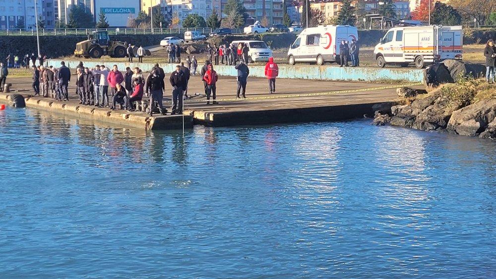 Trabzon'da denizde kaybolan 2 liselinin, son görüntüleri ortaya çıktı