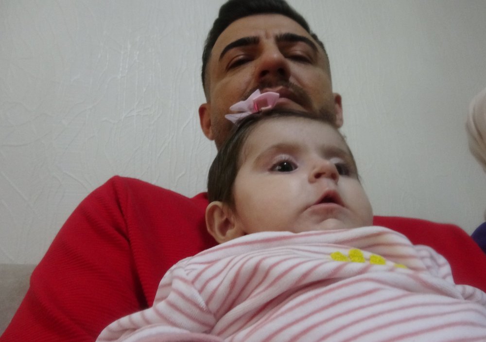 Konya'daki 7 aylık bebek hayata tutunmak için yardım bekliyor