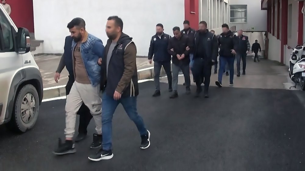 Adana'da DEAŞ operasyonu... 5 tutuklama