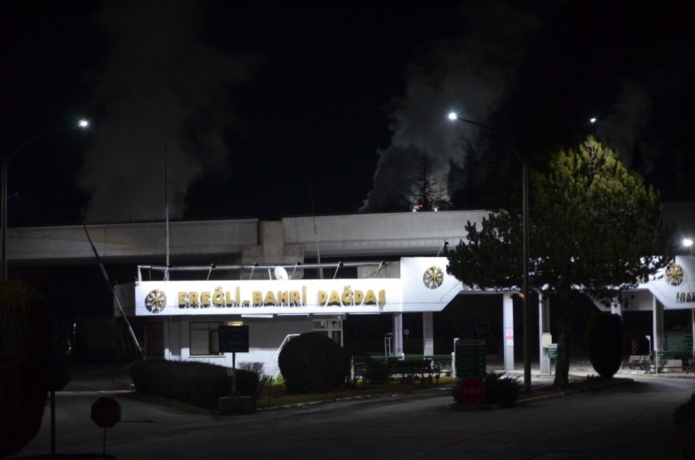Konya'da, şeker fabrikasında tankerin kabininden düşen sürücü öldü