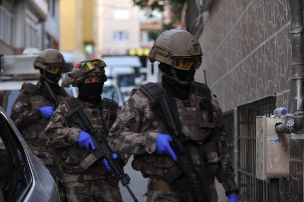Bursa'da FETÖ operasyonu; 20 gözaltı