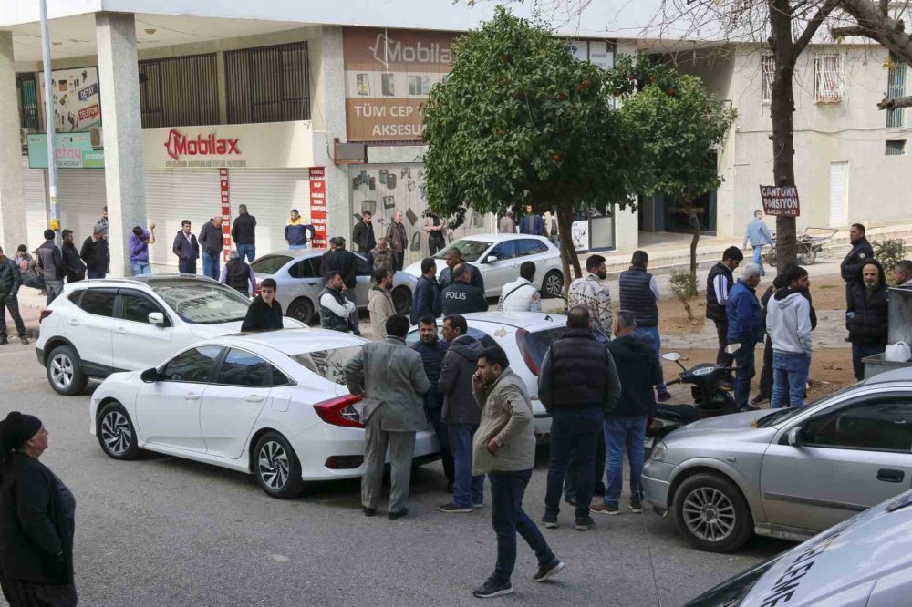 Antalya'da çocuk parkında ölü bulundu! Vatandaşların ceset merakı ‘pes’ dedirtti