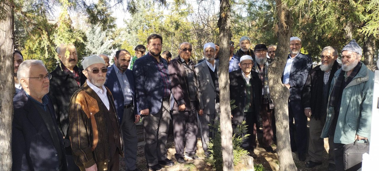 prof-dr-seyit-bahcivan-hoca-unutulmadi-003.jpg