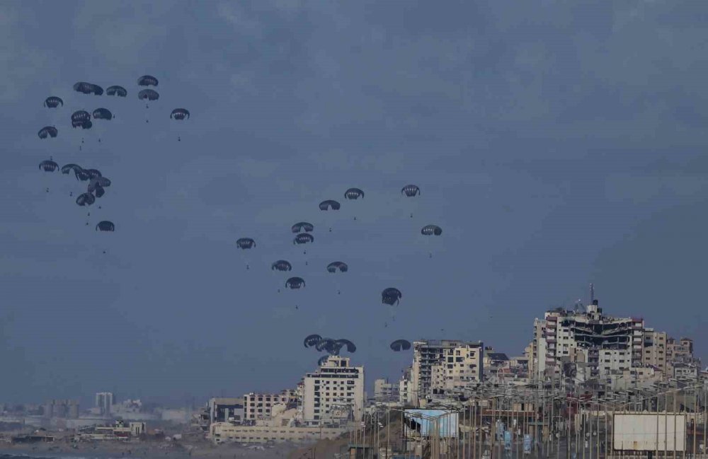 ABD ve Ürdün, Gazze’ye havadan yardım operasyonu düzenledi