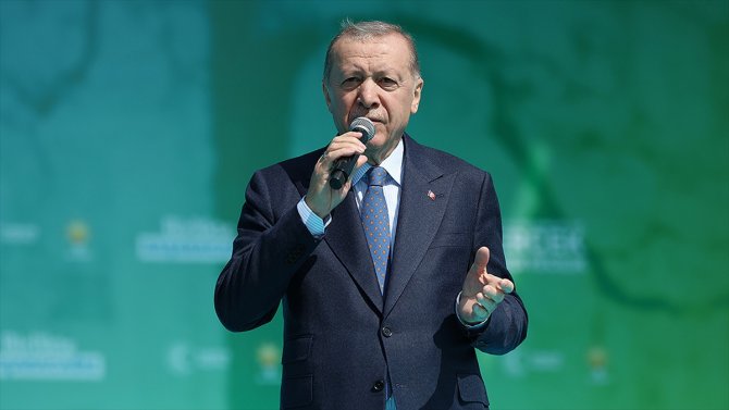 Cumhurbaşkanı Erdoğan: İzmir'i bu zihniyetine bırakmayacağız