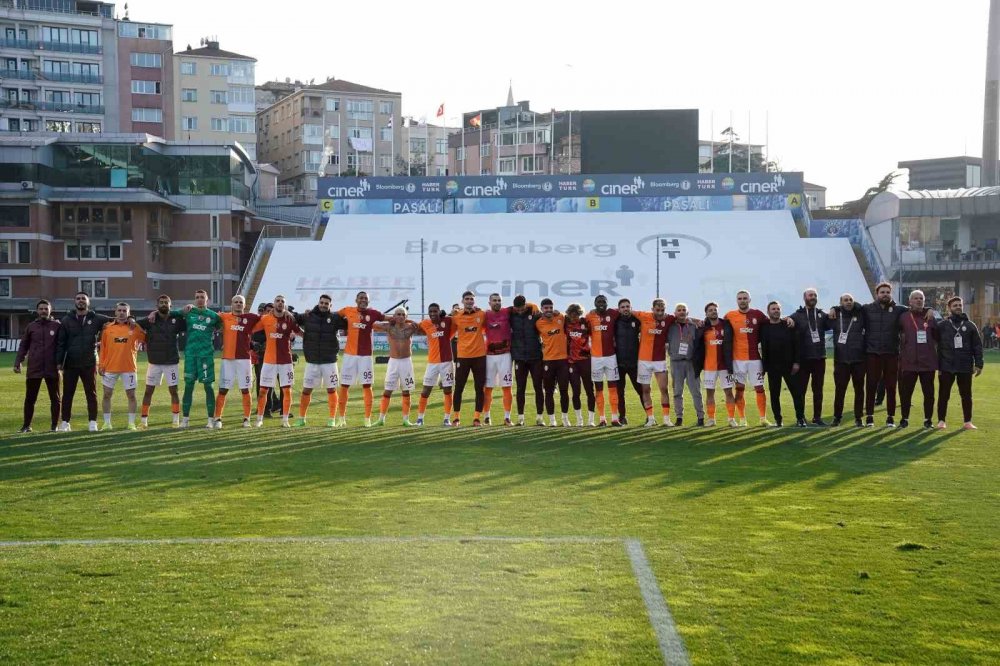 Galatasaray yenilmezlik serisini 18 yaptı