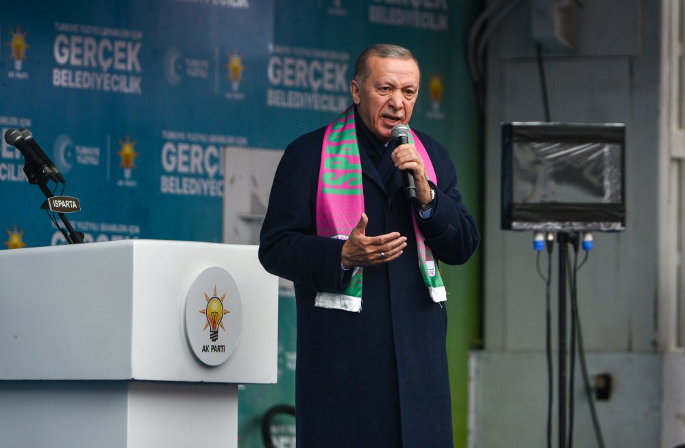 Erdoğan: Çalışanımızı, memurumuzu enflasyona ezdirmeyeceğiz