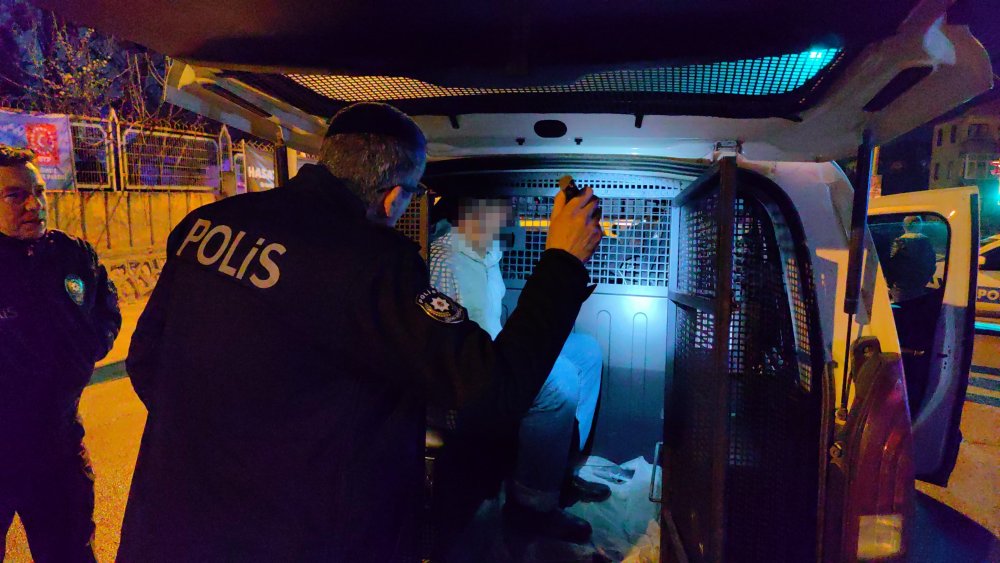 Bursa’da 'dur' ihtarına uymayan ehliyetsiz sürücü böyle yakalandı