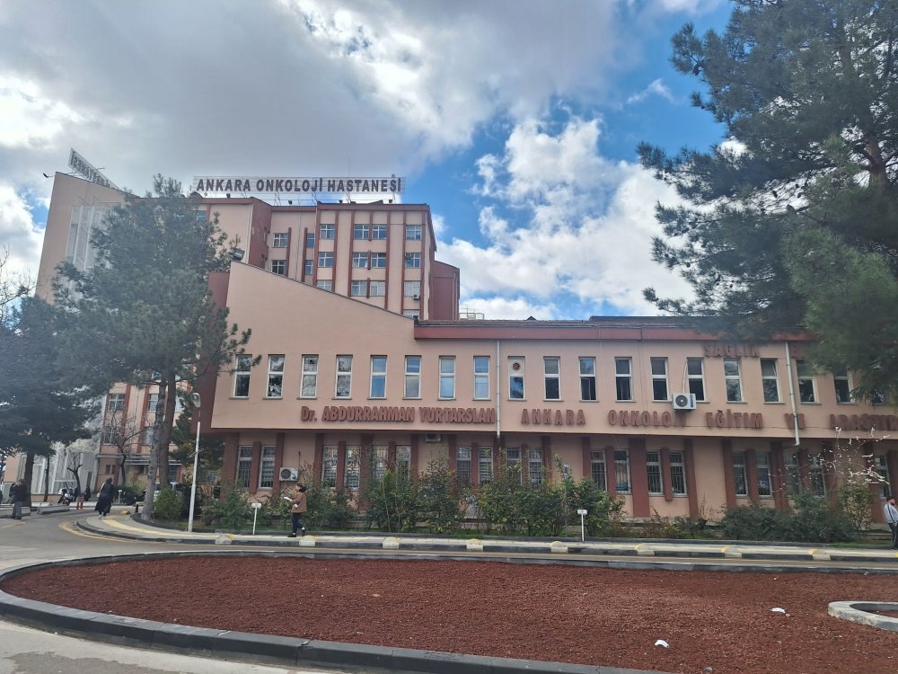 Ankara'daki hastanede sedyeden düşen hasta öldü