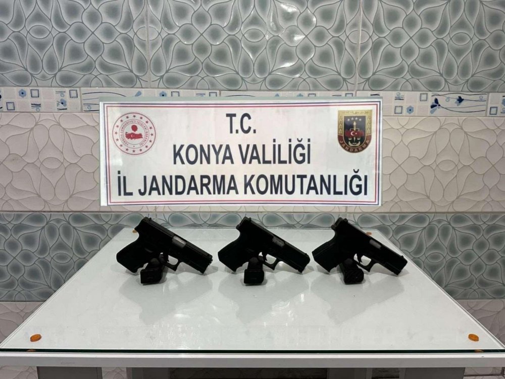 Konya’da silah kaçakçılarına operasyon! Gözaltına alındılar