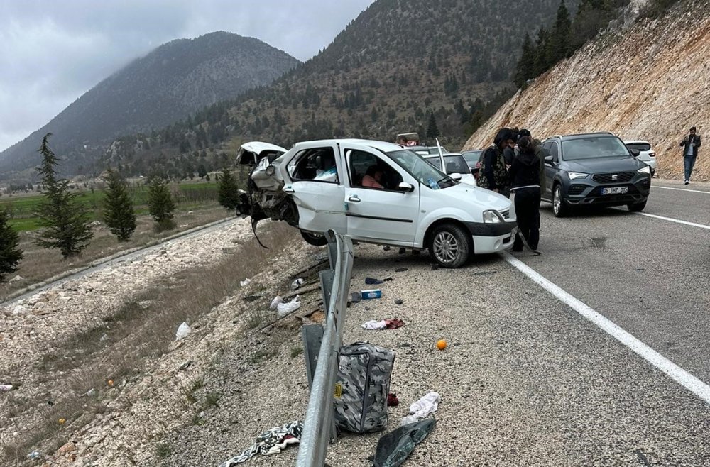 Konya’da iki ilçede trafik kazası! 8 kişi yaralandı