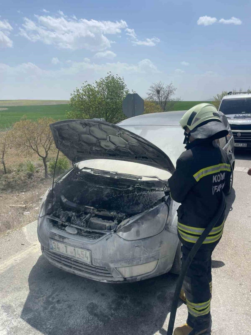 Konya’da araç yangını