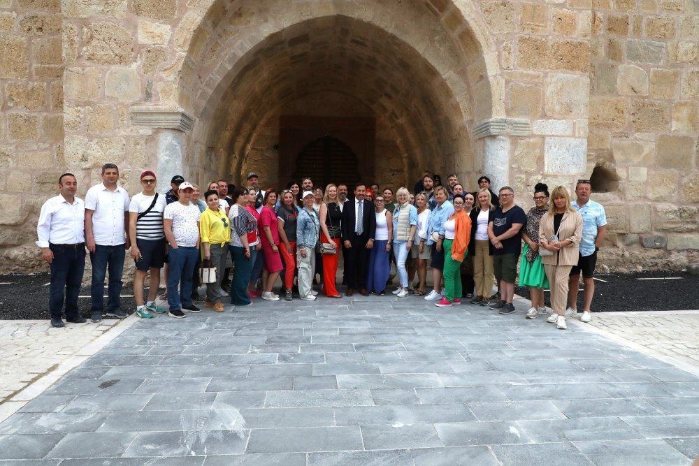 Konya'nın tarihi mekanı ilk turistik kafilesini ağırladı
