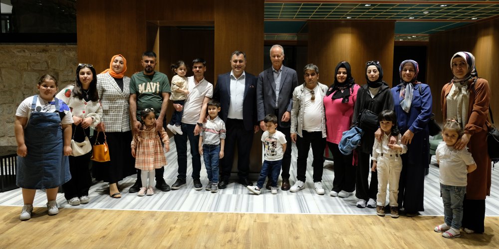 İtalyan profesör Aiuti, Konya'da SMA hastalığında gen tedavisini anlattı