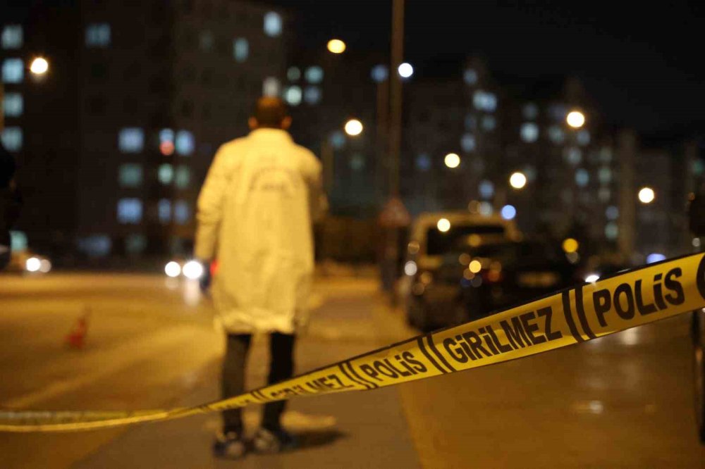 Konya merkezde trafikte tartıştığı kişi tarafından bıçaklanarak öldürüldü