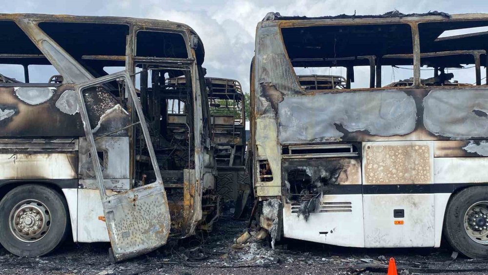 17 araç alev alev yanmıştı, hasarın boyutu ortaya çıktı