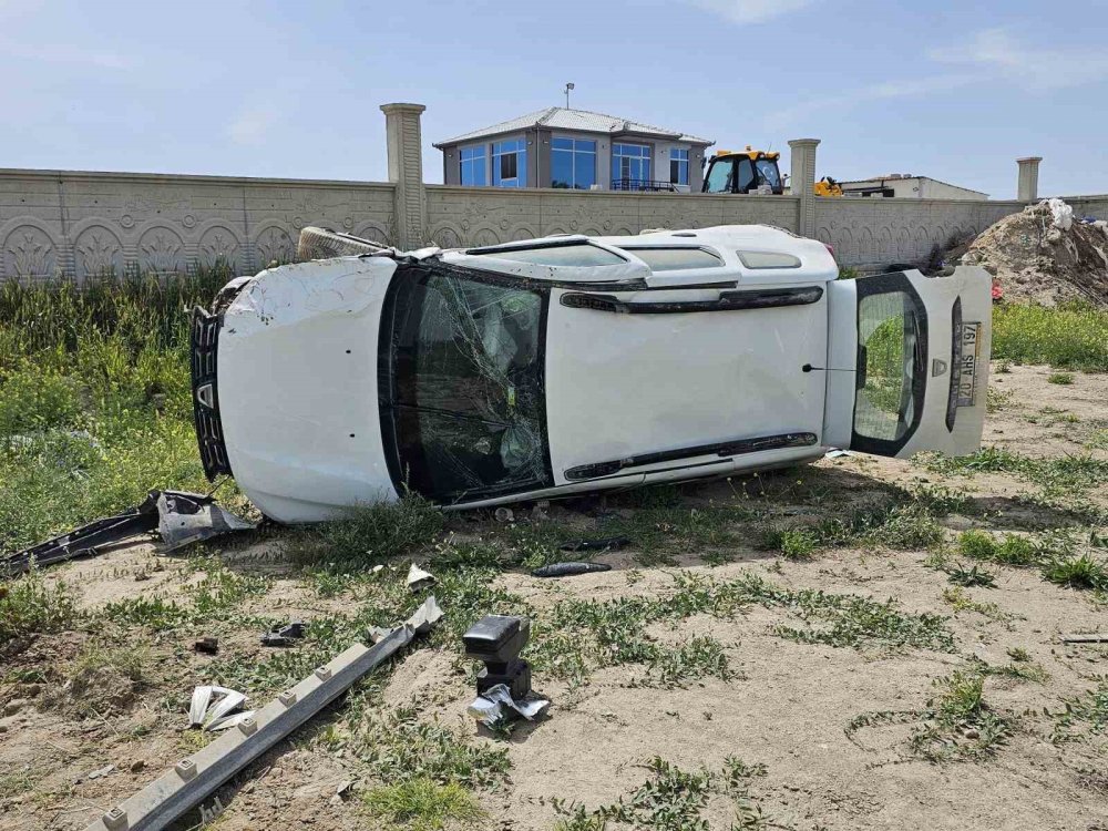 Konya'dan Aksaray'a gidiyordu! Takla atan araçtan burnu bile kanamadan kurtuldu