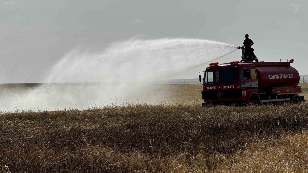 Tahıl ambarı Konya Ovasında çiftçilere yangın uyarısı