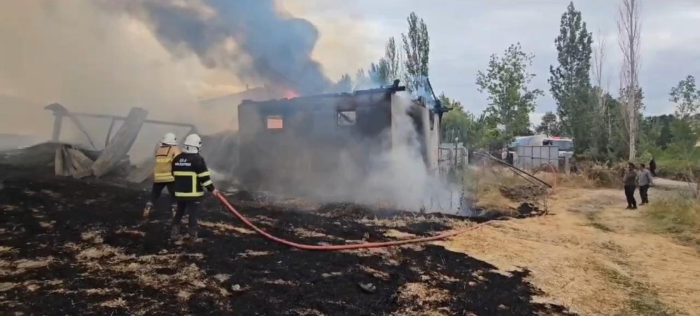 Tokat’ta korkutan yangın