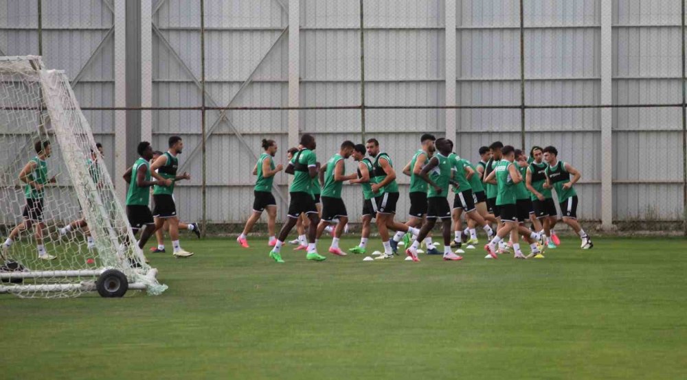 Konyaspor yeni sezon hazırlıklarına devam ediyor