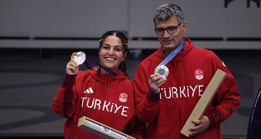 milli-aticilar-yusuf-dikec-ve-sevval-ilayda-tarhan-pariste-turk-spor-tarihine-gecti-002.jpg