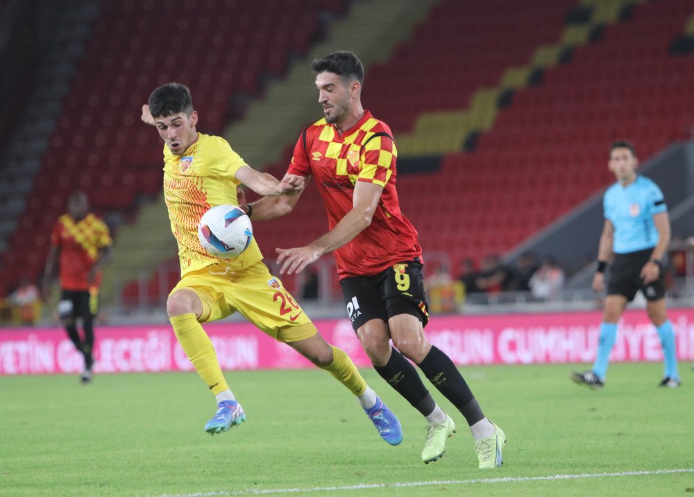 Göztepe, hazırlık maçında Kayserispor'u 2-0 mağlup etti