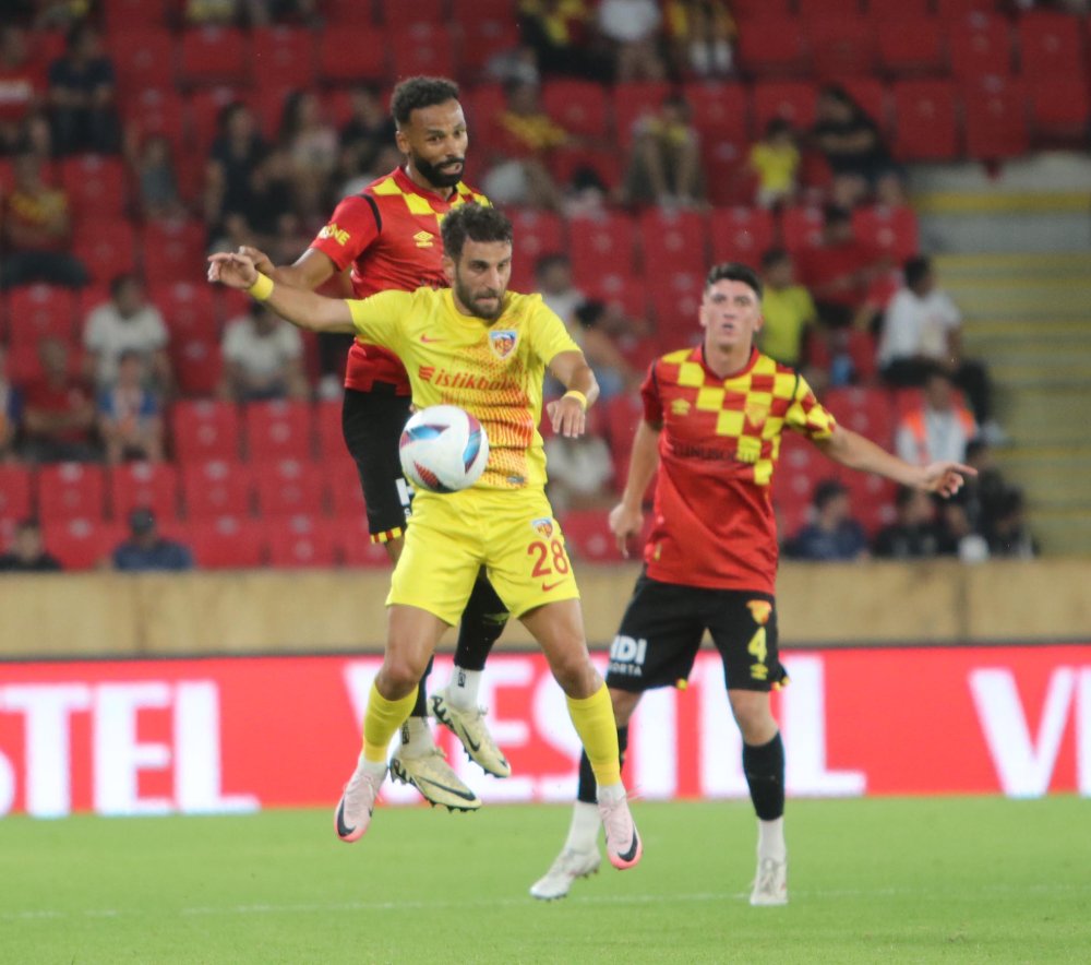 Göztepe, hazırlık maçında Kayserispor'u 2-0 mağlup etti