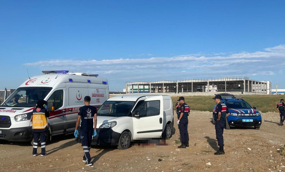 Tekirdağ'da dehşet veren olay... Kız arkadaşını tabanca ile öldürüp, intihar etti