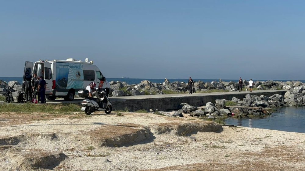 İstanbul'da denize giren genç boğuldu