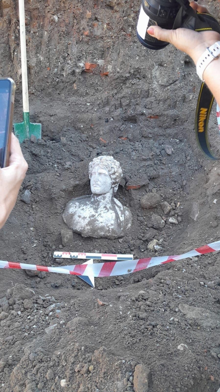 Düzce'de İmparator Hadrian dönemine ait büst bulundu