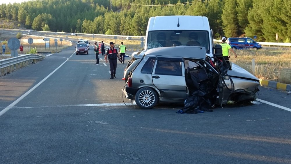 Karabük’te trafik kazası: 1 ölü, 1 yaralı