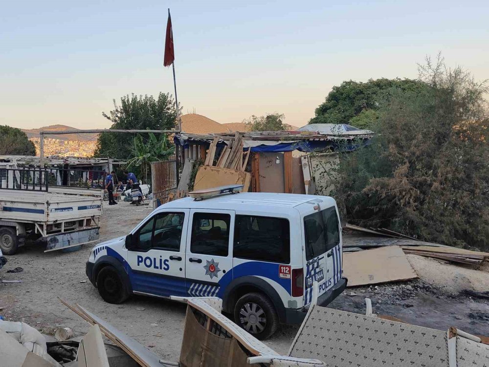 Bahçesini temizlerken akımla hayatını kaybetti