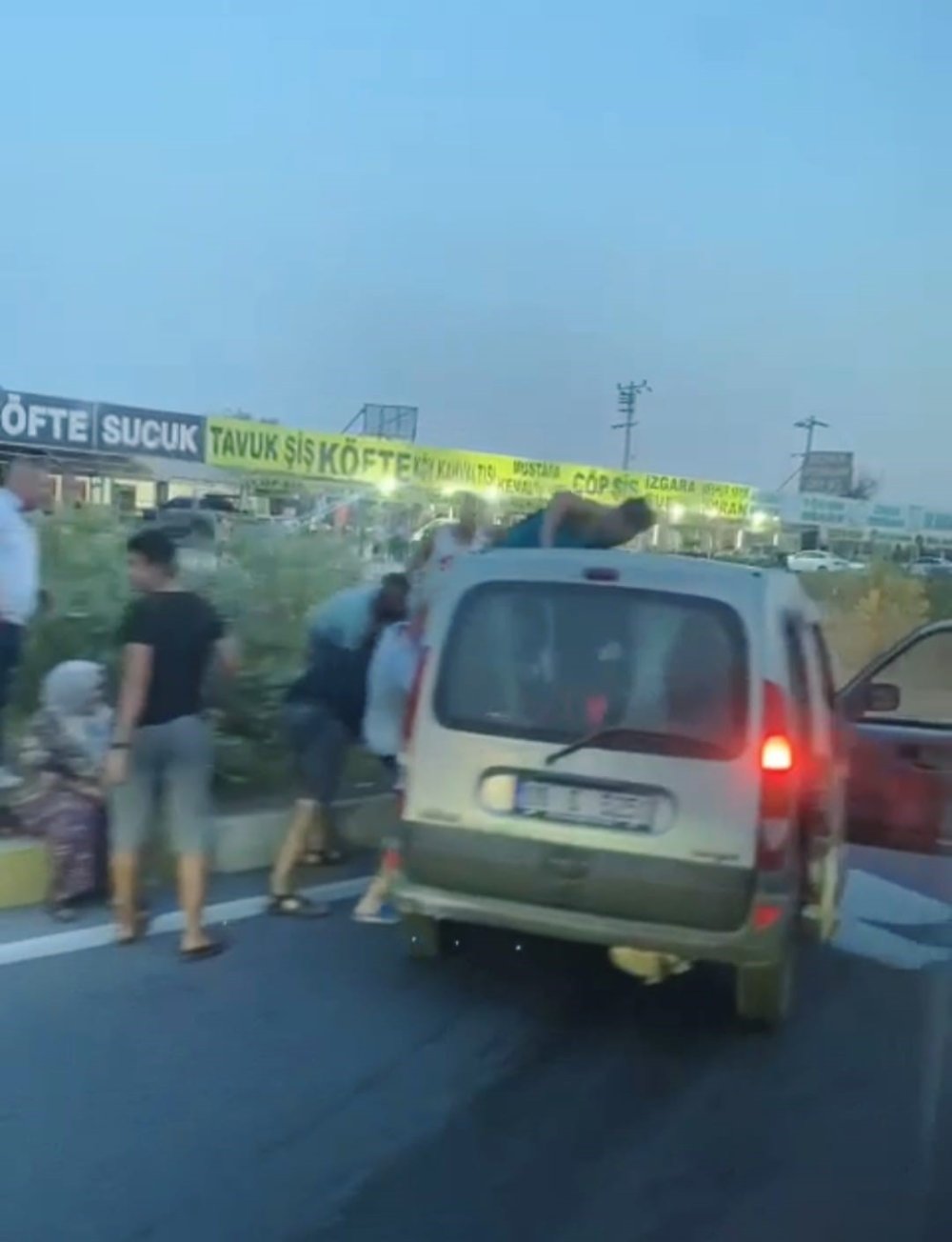 Aydın-Söke karayolunda trafik kazası: 5 yaralı