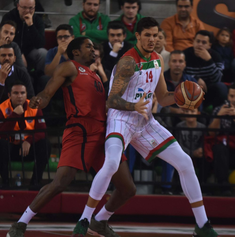 Eski milli basketbolcu İlkan Karaman öldü