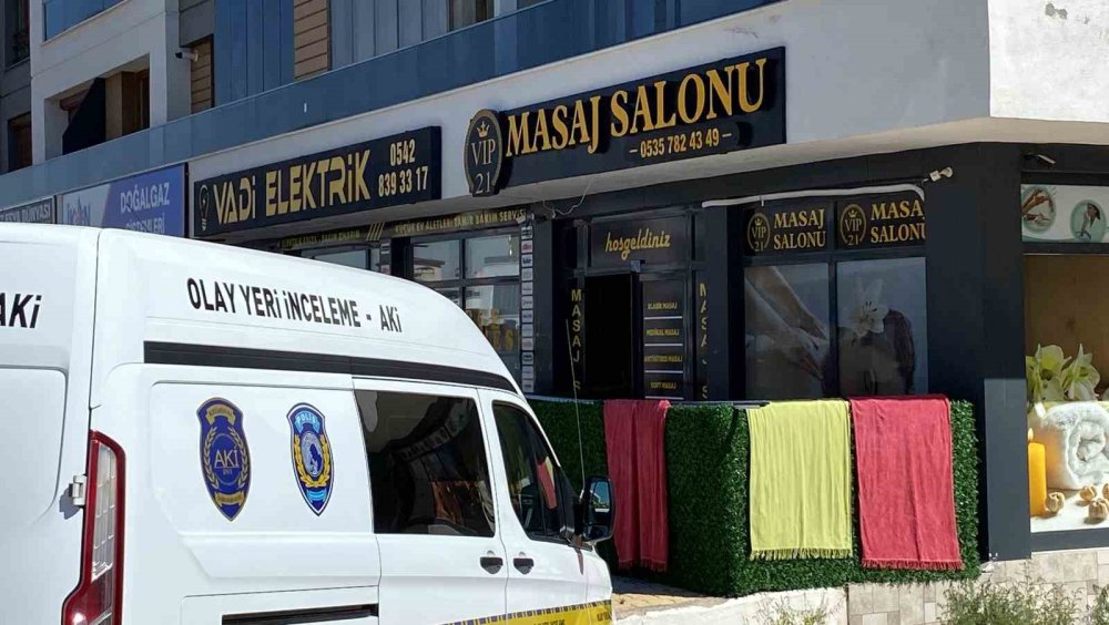 Konya'da genç kadın masaj salonunda ölü bulundu!