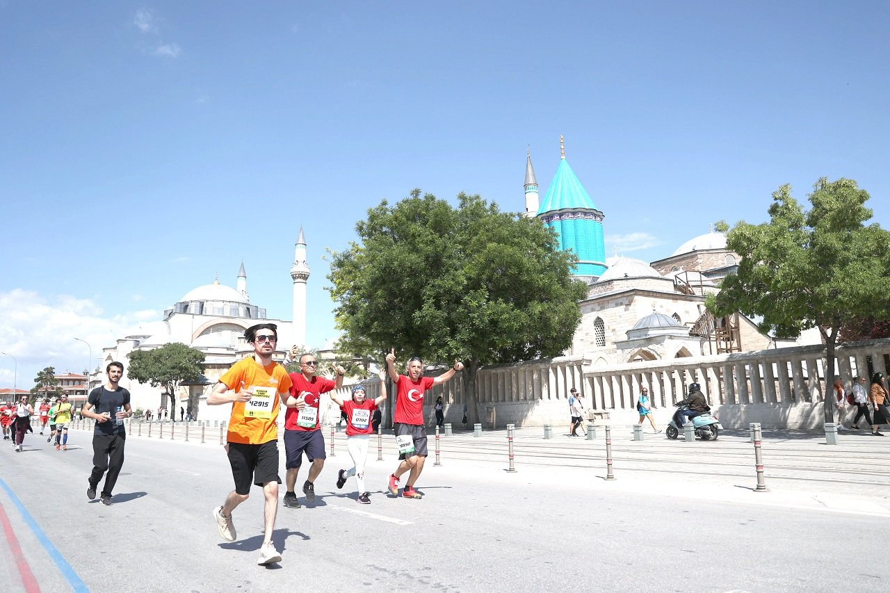 konya-yari-maratonu-4.jpg