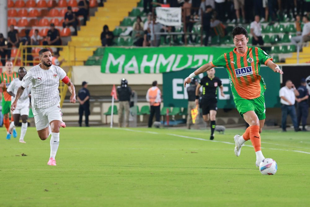 Alanyaspor - Hatayspor'da mücadele 0-0 golsüz beraberlikle tamamlandı